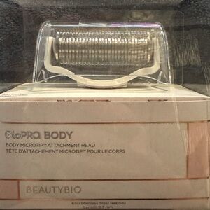 GloPRO BODY BEAUTYBIO Body MicroTip Attachment Head